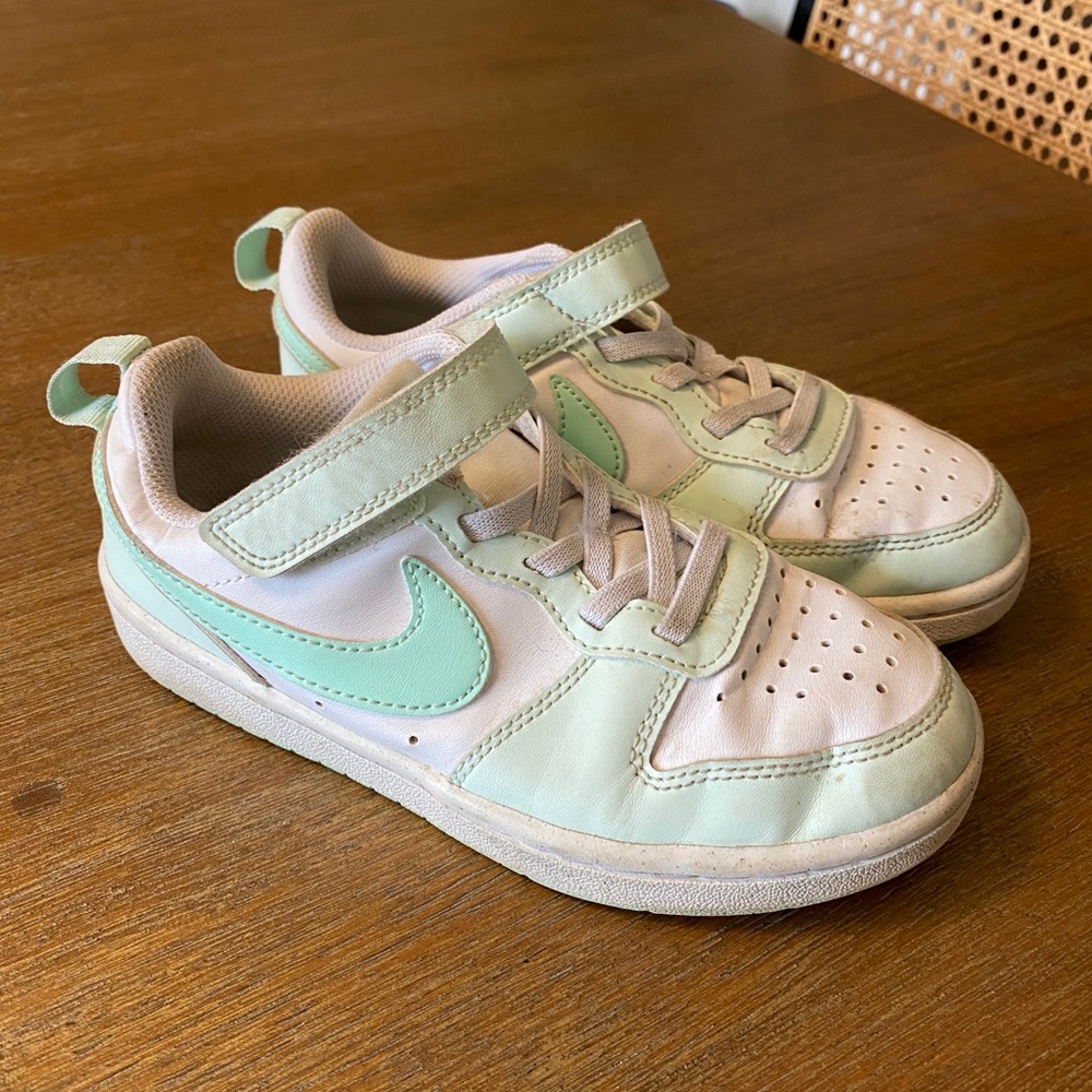 Nike Kids' Mint Green Sneakers